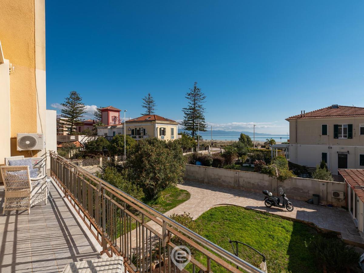 Poetto Sea Breeze - Blue Appartement Cagliari Buitenkant foto