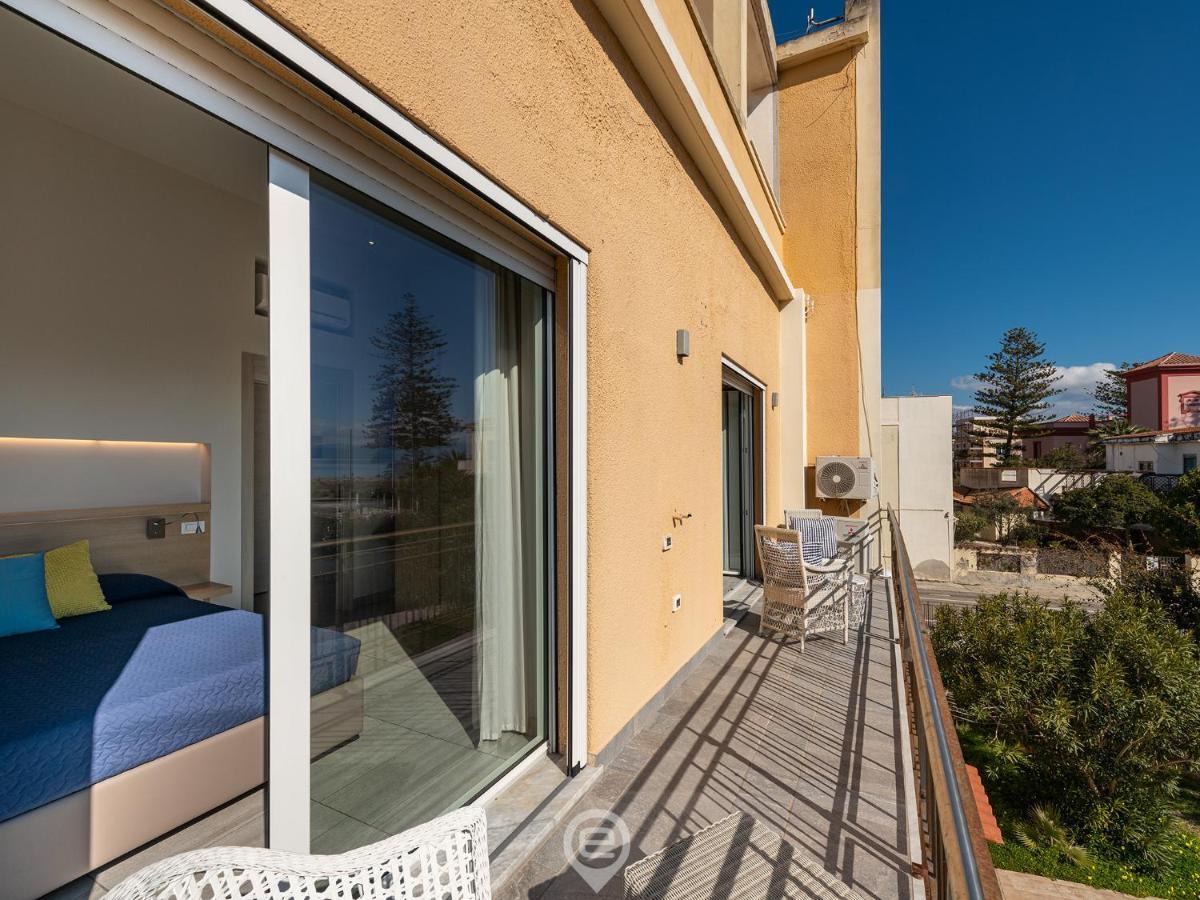 Poetto Sea Breeze - Blue Appartement Cagliari Buitenkant foto